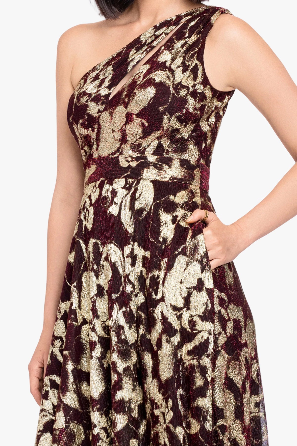 "Sadie" Crinkle Foil One Shoulder Dress - Wine/Gold | Betsy & Adam
