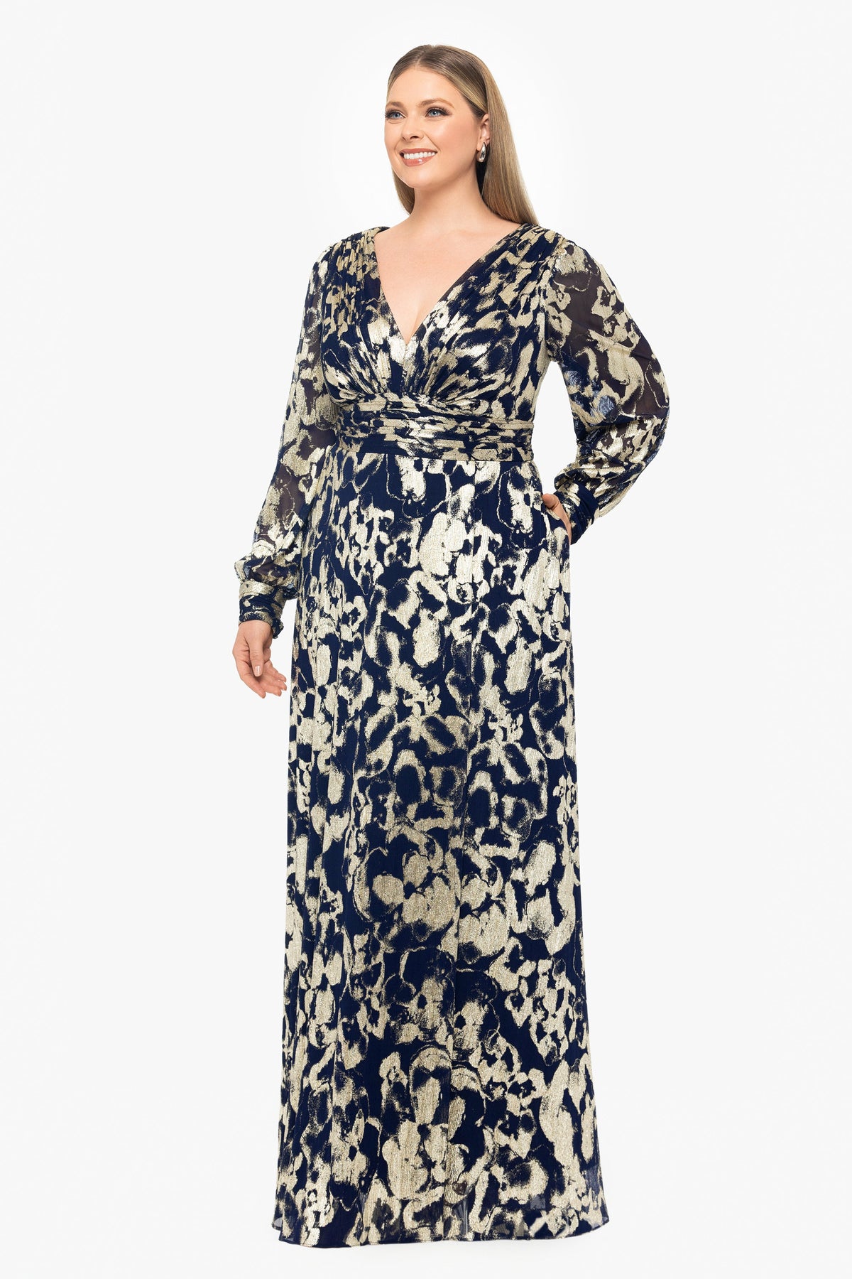 Plus "Annabelle" Metallic Foil Long Mesh Sleeve Dress - Navy/Gold | Betsy & Adam